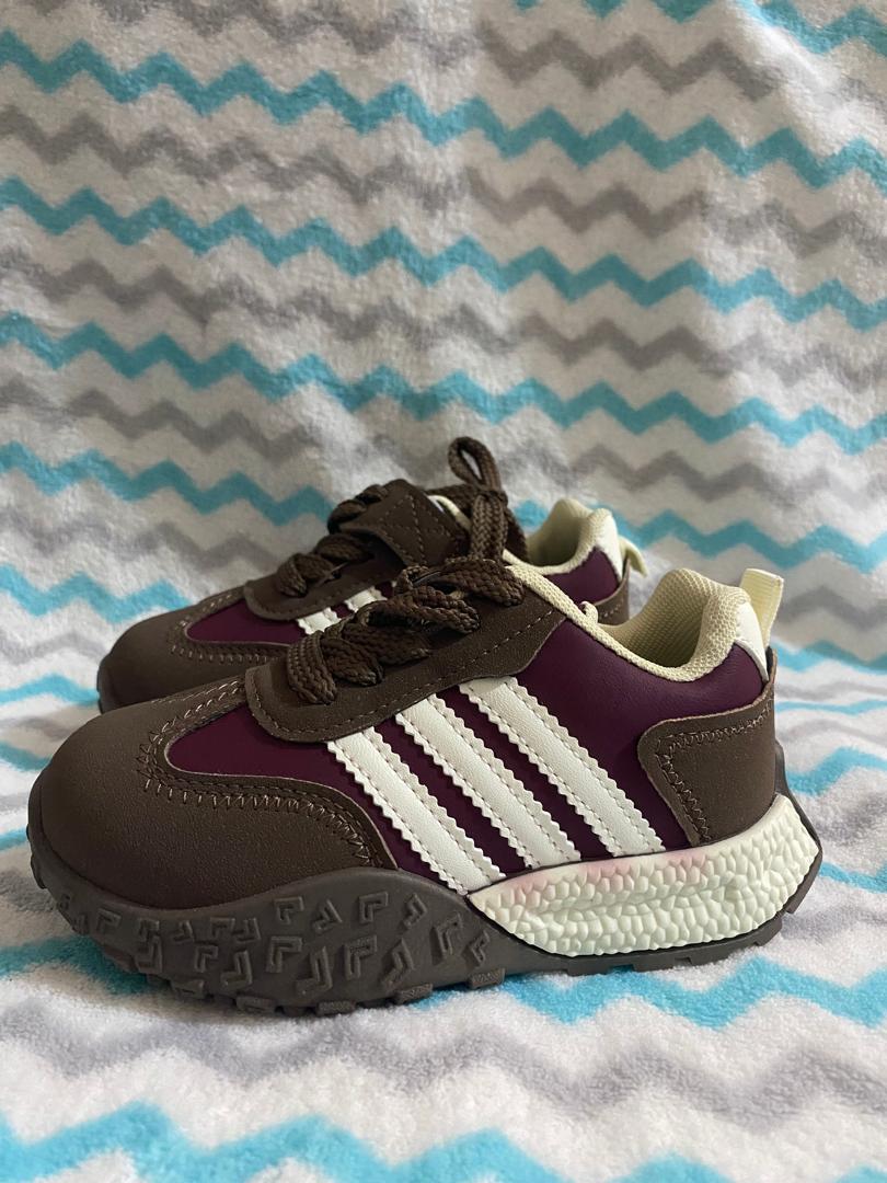 GAZ Kiddie White Stripe Shoe
