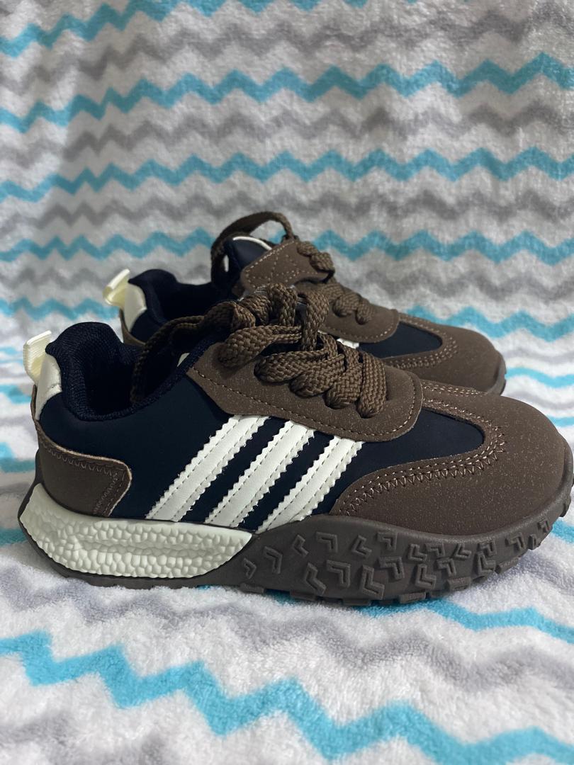 GAZ Kiddie White Stripe Shoe